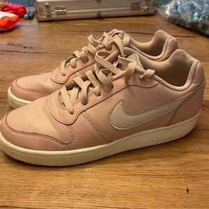 Nike Women's Blush Pink Sneakers size 9.5
